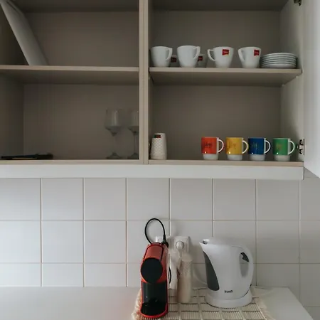 Aquilla Family 304 Homestay Lisbon