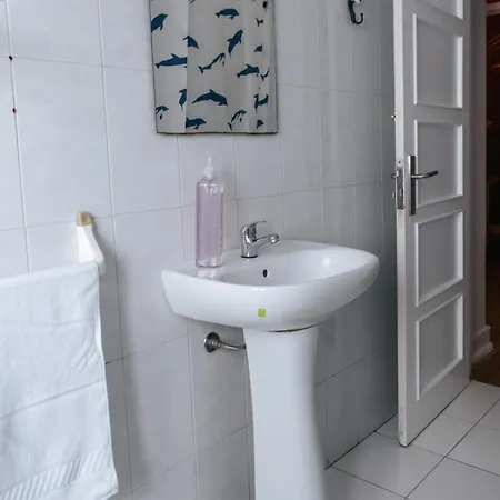 Aquilla Family 304 *