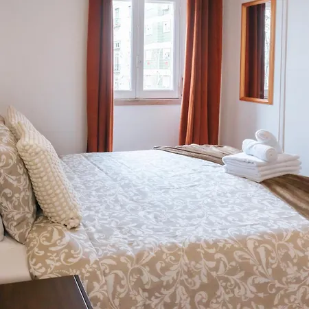 Séjour chez l'habitant Aquilla Family 304